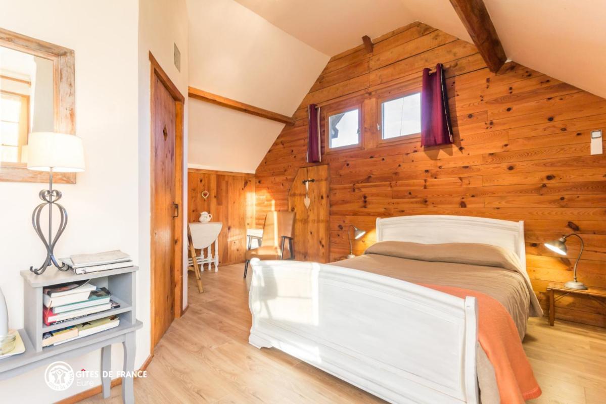 Fleury-la-Forêt Ferme De La Cacheterie, Bed & Breakfast エクステリア 写真