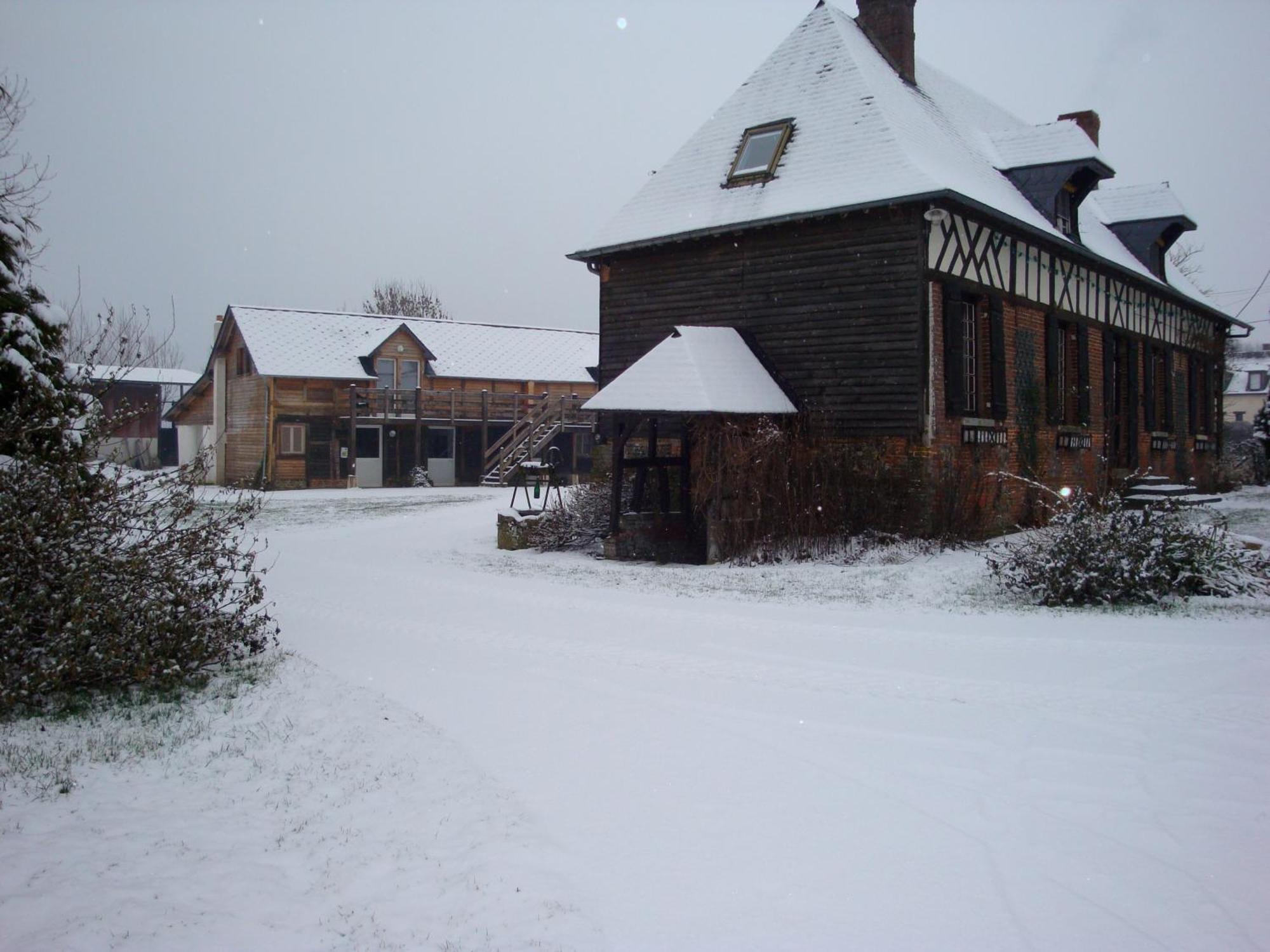 Fleury-la-Forêt Ferme De La Cacheterie, Bed & Breakfast エクステリア 写真
